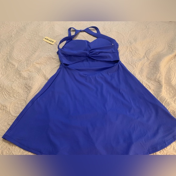 🔹NWT🔹TENNIS DRESS WITH BUILT IN BRA AND SHORTS🔹 79% Nylon, 21% Spandex🔹 - Picture 3 of 5